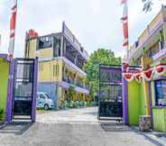 Exterior 4 OYO 91796 Guest House Ghalta Syariah