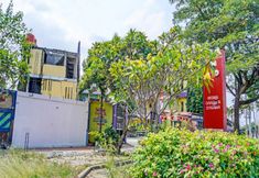 Exterior 6 OYO 91796 Guest House Ghalta Syariah