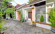 Exterior 2 OYO 91803 Gita Graha Guest House Syariah