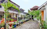 Luar Bangunan 7 OYO 91803 Gita Graha Guest House Syariah