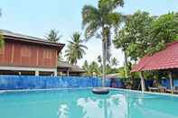 Kolam Renang Capital O 90664 Rabi Hotel