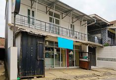 외관 4 SPOT ON 91832 Pondok Aqueduct