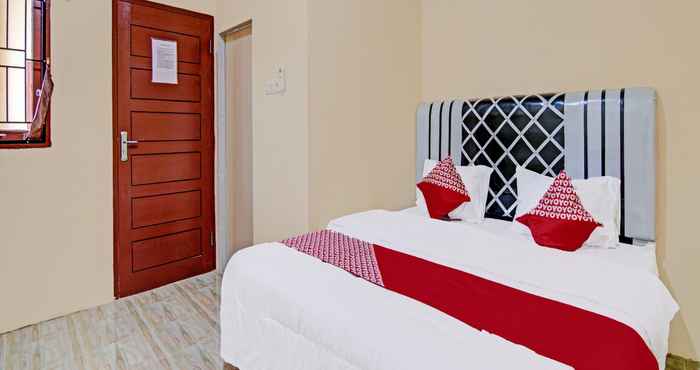 Kamar Tidur OYO 91835 Djasur Kost