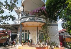 Exterior 2 Hotel O Yoezef Homestay Syariah