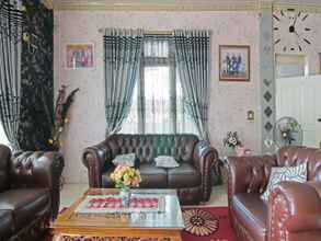 Lobby 4 SPOT ON 91826 Yoezef Homestay Syariah