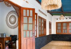 ロビー 3 Rarasati Heritage Hotel by Omah Sinten