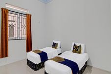 Bedroom Hotel O Rumah Singgah Kinaya Syariah