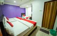 Bedroom 7 Mr J Hotel Wakaf Che Yeh 2A