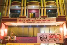 Exterior Mr J Hotel Wakaf Che Yeh 2A