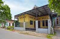 Luar Bangunan SPOT ON 91869 Insan Mulia Kost Syariah