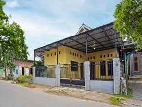 Exterior 4 SPOT ON 91869 Insan Mulia Kost Syariah