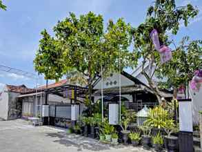 ภายนอกอาคาร 4 SPOT ON 91868 Nusa Indah Guest House Syariah