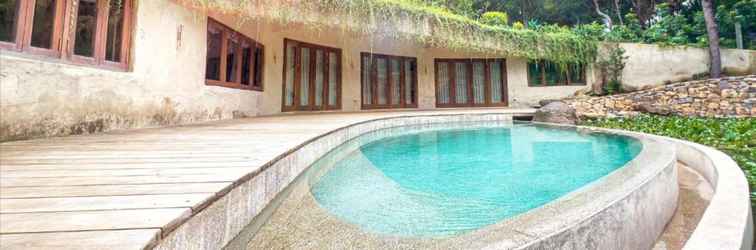 Lobi Amaya Retreat