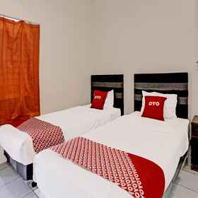 Bedroom 1 OYO 91861 Pemuda Kemuning Guest House, Banjar Fried Chicken Hotels