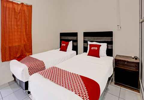 Kamar Tidur OYO 91861 Pemuda Kemuning Guest House