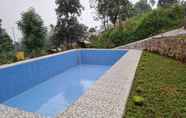 Kolam Renang 2 EXPRESS O 91843 Bbs Villa Ciater