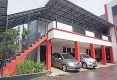 Exterior 2 SPOT ON 91860 Amazon Homestay Syariah 2