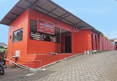 Exterior 4 SPOT ON 91860 Amazon Homestay Syariah 2