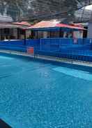 SWIMMING_POOL 