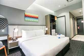 ห้องนอน 4 Fives Hotel DNP