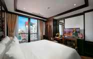 Bedroom 3 May De Ville Premier Hotel & Spa