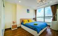 Others 2 Sky Land Apartment  - Vinhomes Central Park