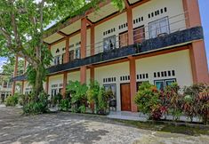 Exterior 2 OYO 91877 Mushroom Pondok Ator Syariah Hotel