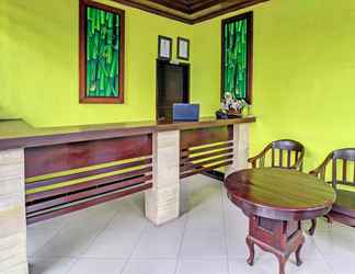 Lobby 2 Capital O 91836 Pondok Bambu