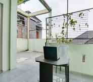 Sảnh chờ 5 SPOT ON 91858 Raja Homestay Syariah