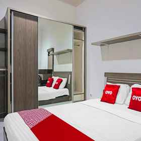 Bedroom 1 OYO 91889 Kramat Residence , Munik Restoran Hotels