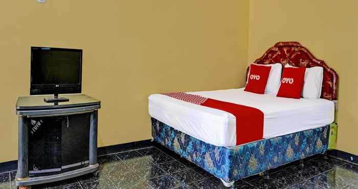 Bedroom OYO 91798 Hotel Grand Mutiara