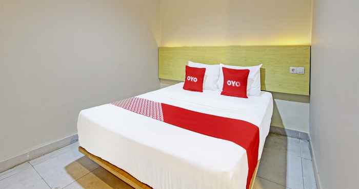 Kamar Tidur OYO 91819 Larich Guest House