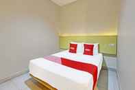 Kamar Tidur OYO 91819 Larich Guest House