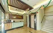 Sảnh chờ 7 Super OYO Townhouse OAK Ideals Hotel