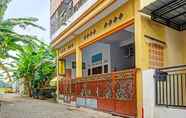 Bangunan 2 OYO 91928 Noril Haromain Homestay Syariah