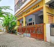 Exterior 2 OYO 91928 Noril Haromain Homestay Syariah