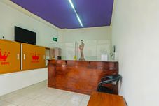 Lobby SPOT ON 91930 Hotel Citra Dewi 4 Manunggal