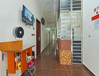 Lobi 2 Capital O 90687 Rs Hotel