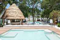 Swimming Pool SALA Samui Chaweng Beach Resort