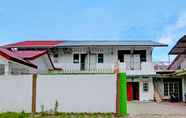Bangunan 4 SPOT ON 91950 Guest House TekNong Syariah