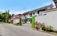 Exterior 2 SPOT ON 91950 Guest House TekNong Syariah