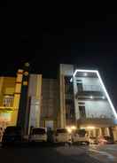 EXTERIOR_BUILDING Kenz Hotel Purwokerto