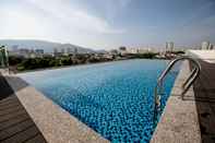 Swimming Pool Avatel Jelutong (Formerly known as Atta Hotel)