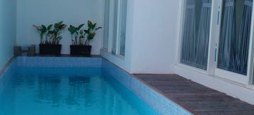 Kolam Renang 5 kamanda residence