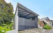 Exterior 3 SPOT ON 91947 Kost Barokah Syariah