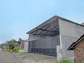 Bangunan 4 SPOT ON 91947 Kost Barokah Syariah