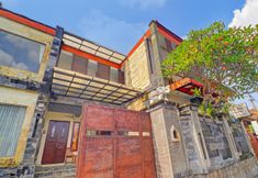 外觀 5 OYO 91933 Puri Gana Residence