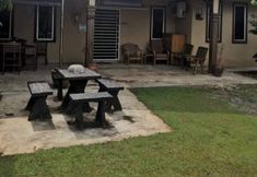 Bên ngoài 4 OYO HOME 90692 Tok Babah Village Homestay