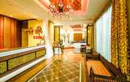 Lobby 2 RedDoorz Plus Ruen Rattana Rattanathibet