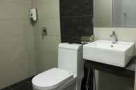 Toilet Kamar City View Hotel KLIA 